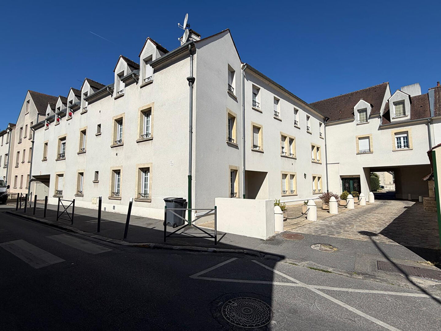 Appartement CONFLANS SAINTE HONORINE (78700) 2 pi&egrave;ces 41.00 m&sup2;