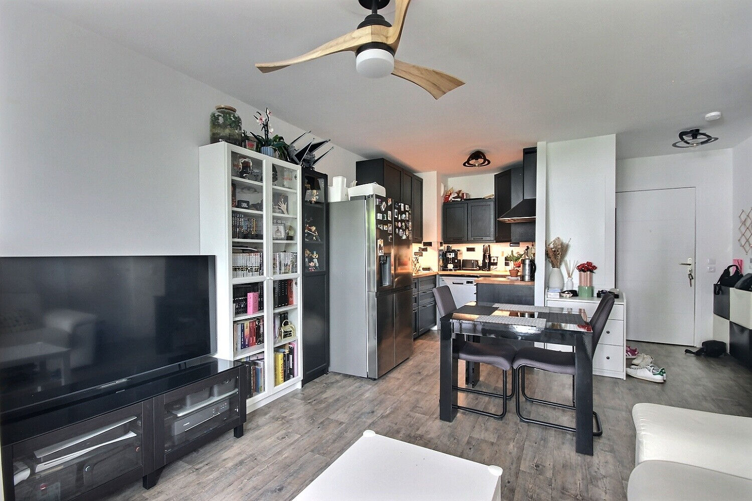 à 5 km de Taverny 190 000 € Appartement 2 pièces , 1 chambre 40.00 m² Avec jardin, terrasse Voir le bien
