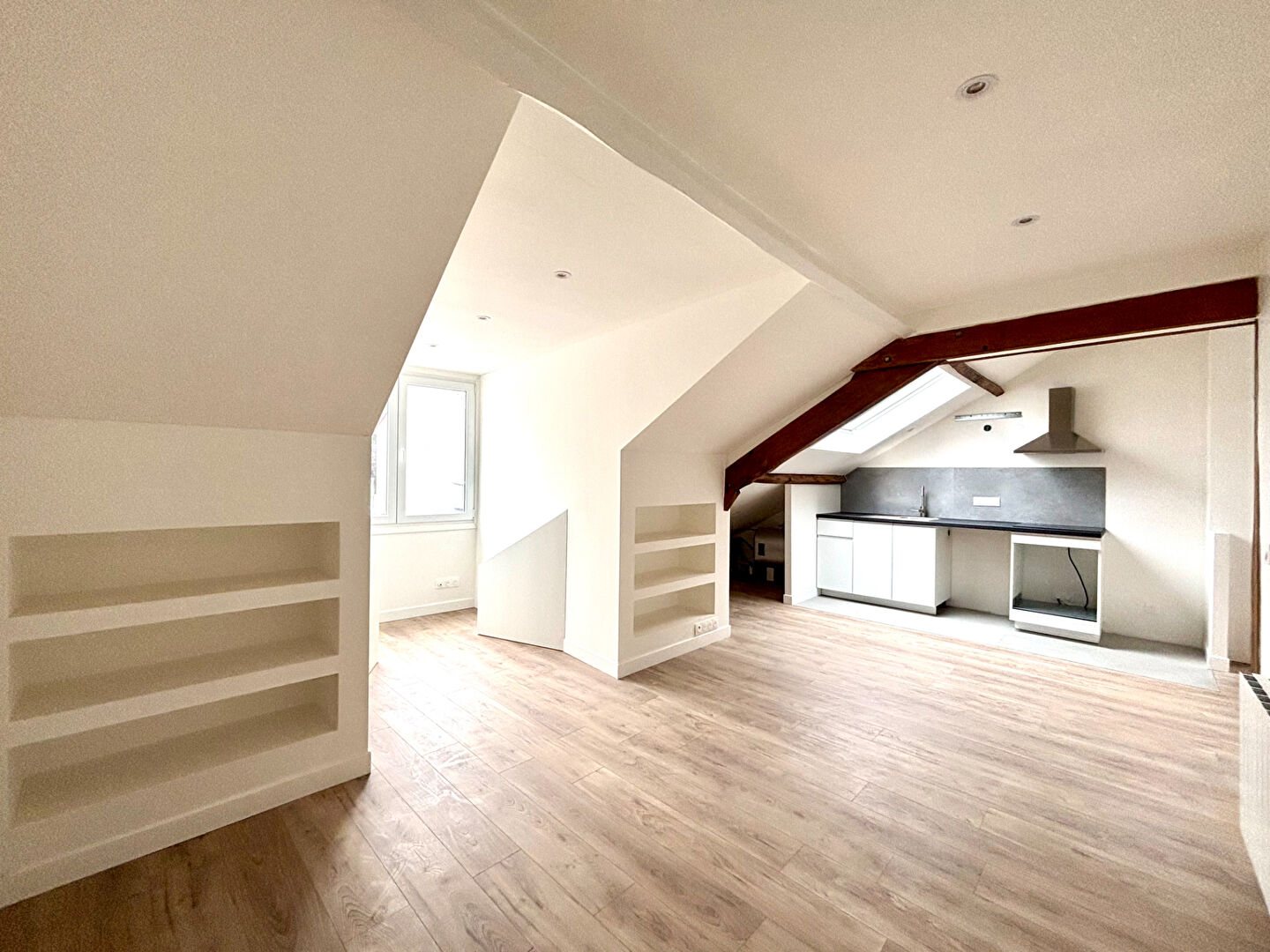 Appartement CONFLANS SAINTE HONORINE (78700) 2 pi&egrave;ces 34.28 m&sup2;