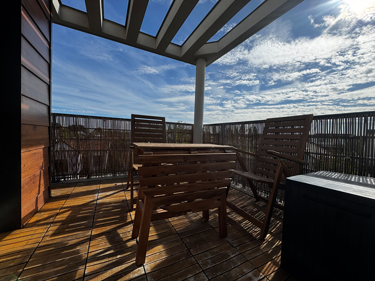 Éragny-sur-Oise (95) 1 280 € / mois cc Appartement 3 pièces , 2 chambres 56.87 m² Avec balcon Voir le bien