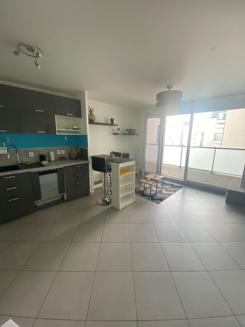 Appartement FRESNES (94260) 2 pi&egrave;ces 40.68 m&sup2;