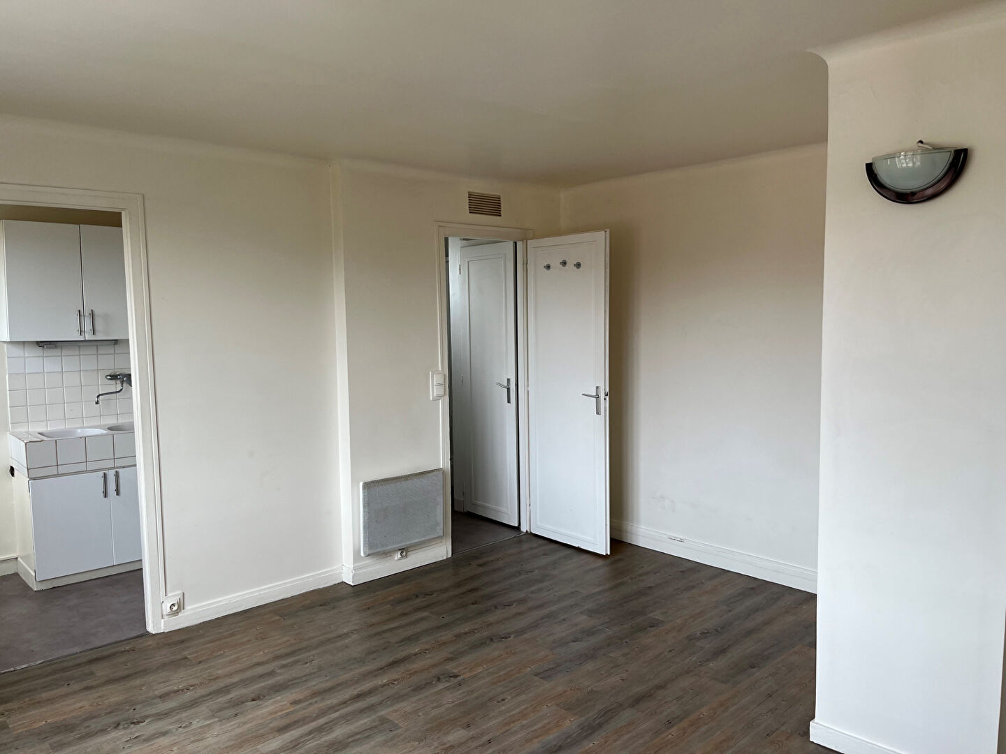 Appartement CACHAN (94230) 1 pièce 25.81 m²