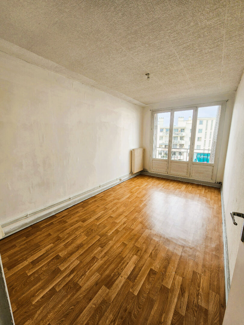 Appartement FRESNES (94260) 2 pi&egrave;ces 41.71 m&sup2;
