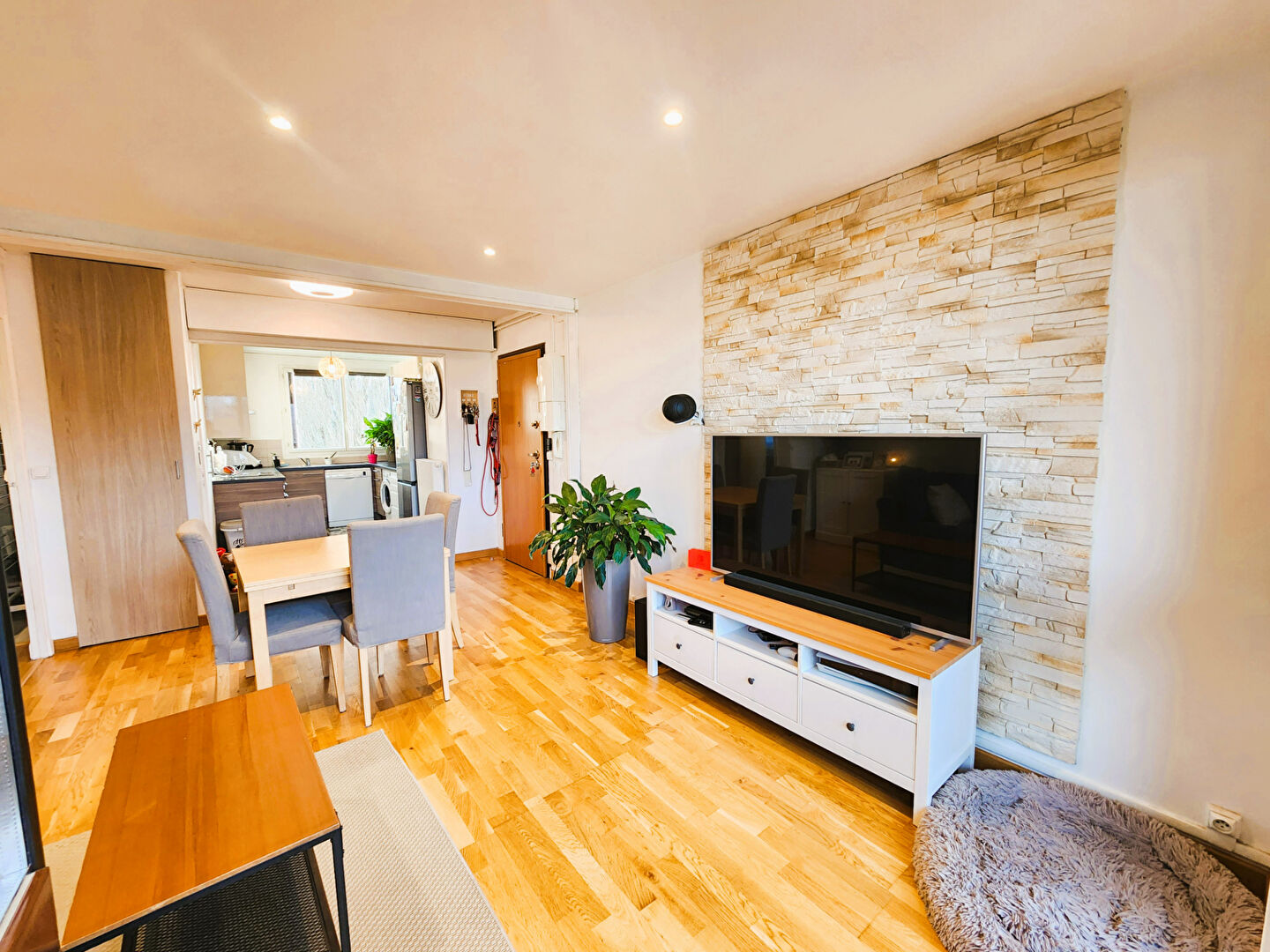 Appartement WISSOUS (91320) 3 pi&egrave;ces 65.98 m&sup2;