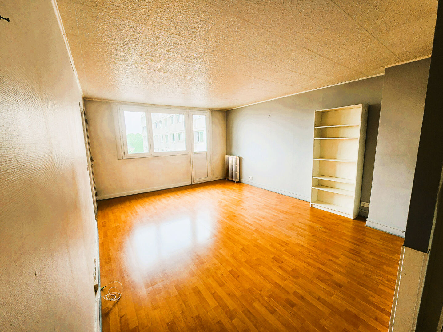 Appartement FRESNES (94260) 2 pi&egrave;ces 49.78 m&sup2;