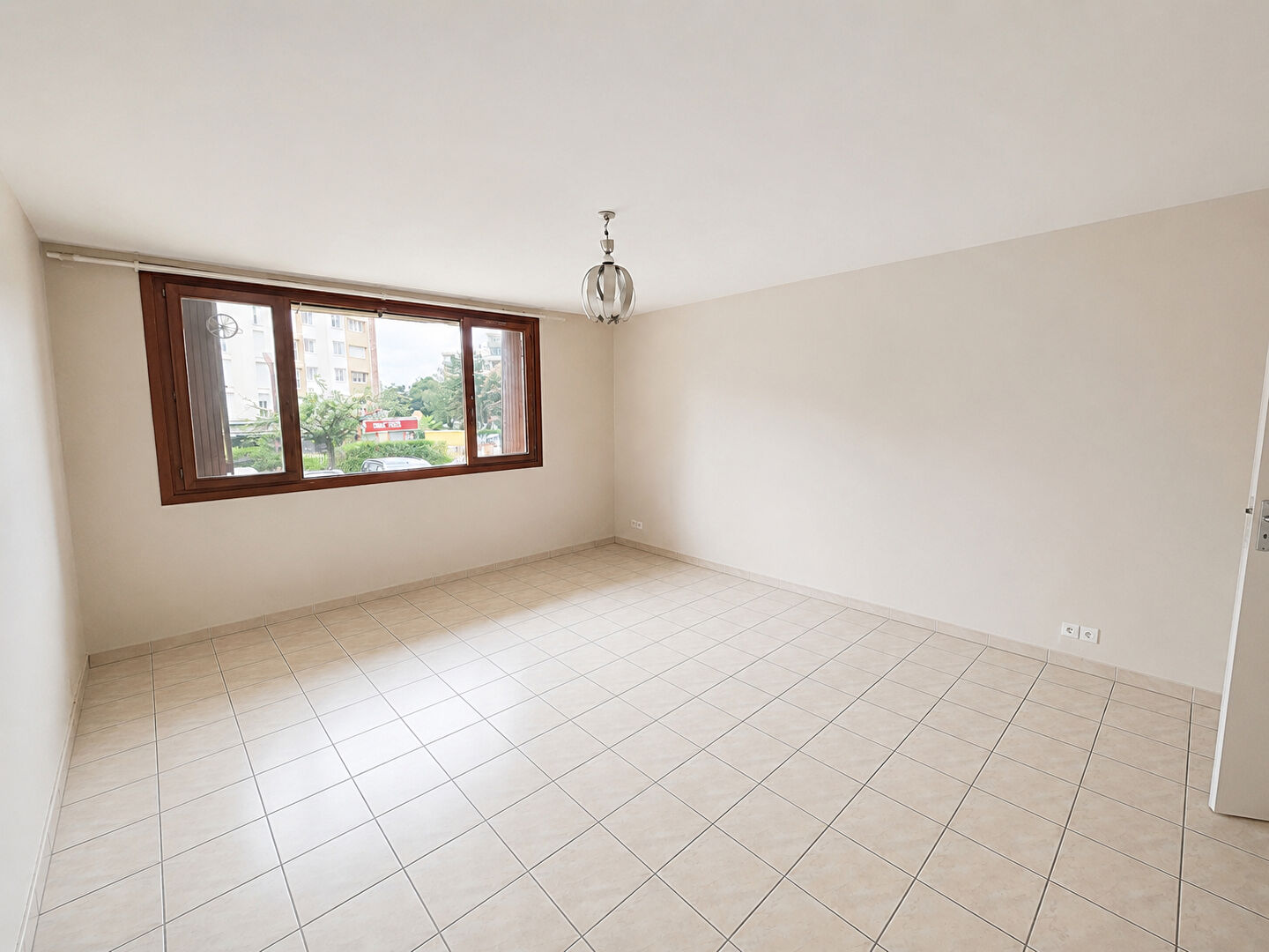 Appartement FRESNES (94260) 1 pi&egrave;ce 33.09 m&sup2;