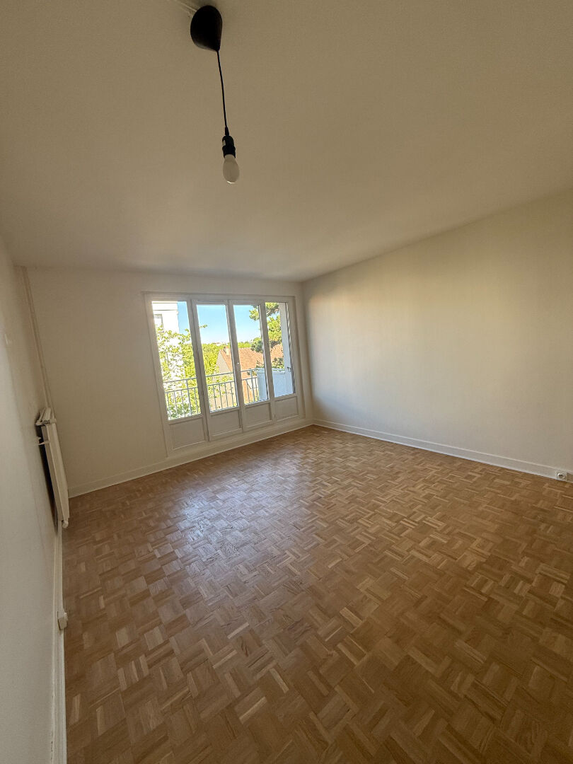 Appartement L HAY LES ROSES (94240) 3 pi&egrave;ces 58.30 m&sup2;
