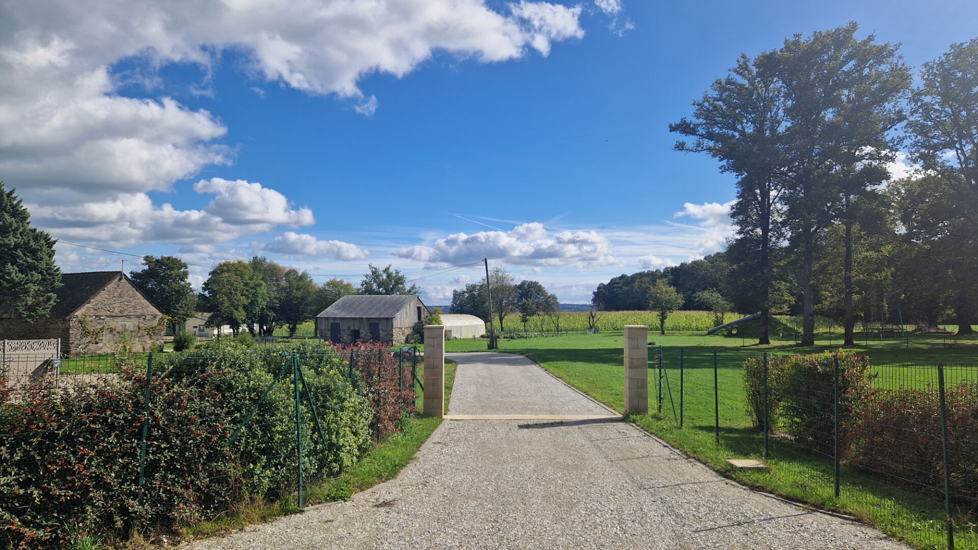 Longère SAINTE MARIE (35600) 7 pièces 420.00 m²