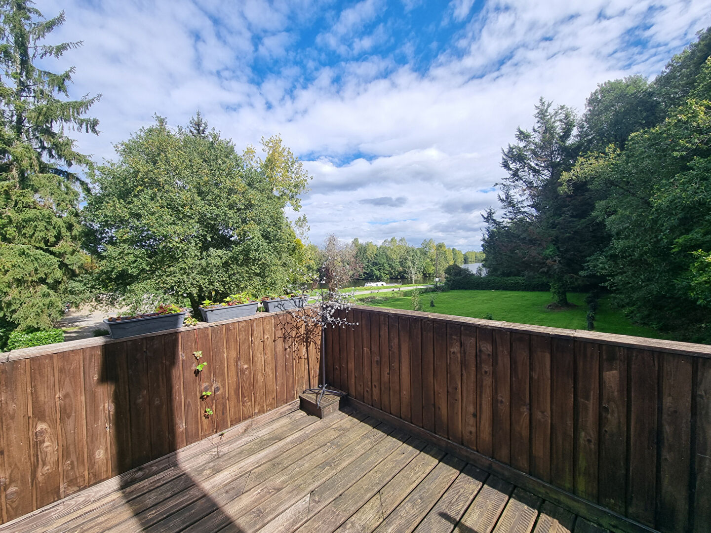 Immeuble PEILLAC (56220) 6 pièces 194.26 m²