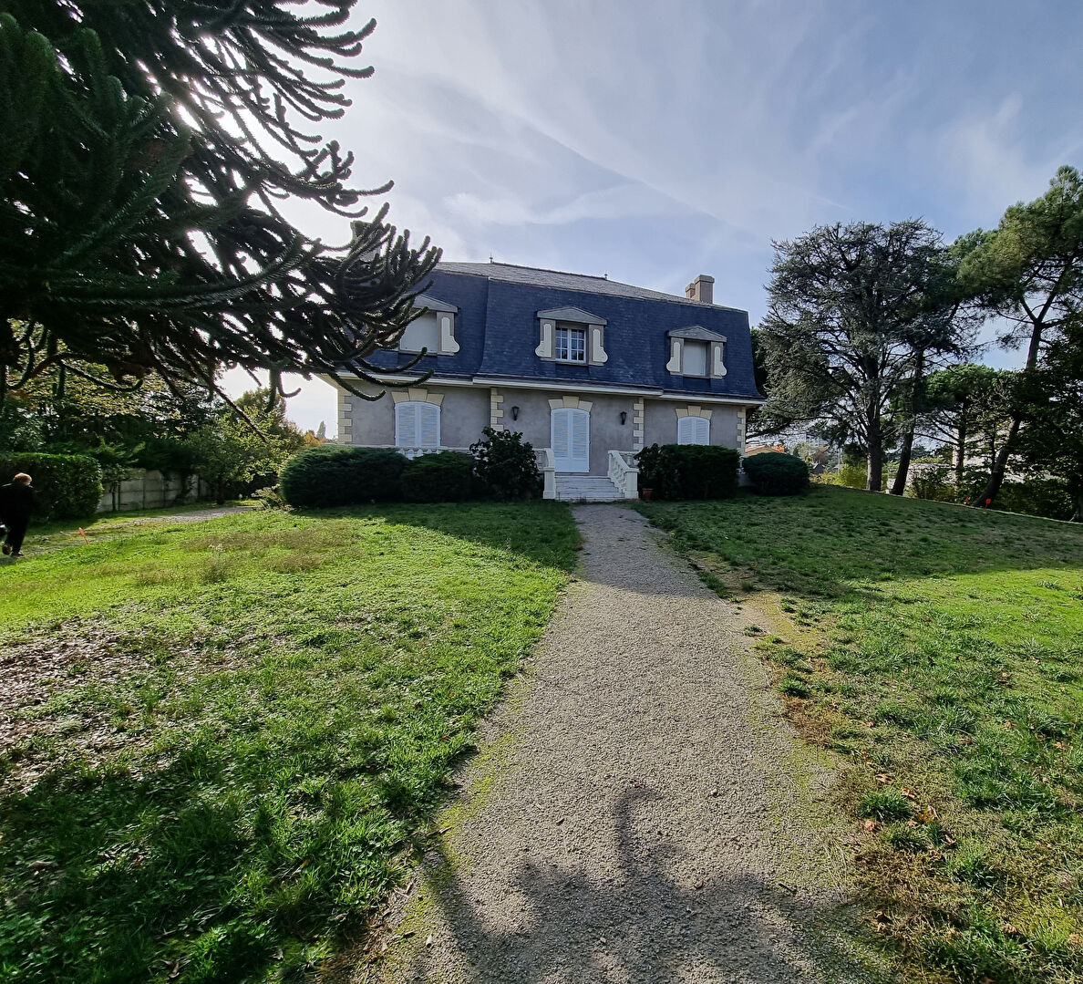 Maison SAINT SEBASTIEN SUR LOIRE (44230) 7 pi&egrave;ces 220.00 m&sup2;