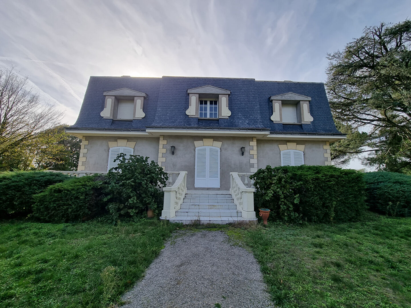 Maison SAINT SEBASTIEN SUR LOIRE (44230) 7 pi&egrave;ces 220.00 m&sup2;