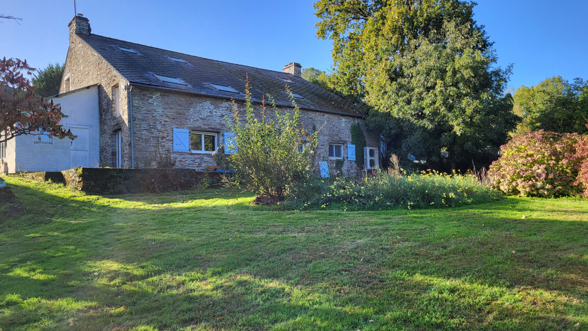 Maison LA GACILLY (56200) 8 pi&egrave;ces 222.00 m&sup2;