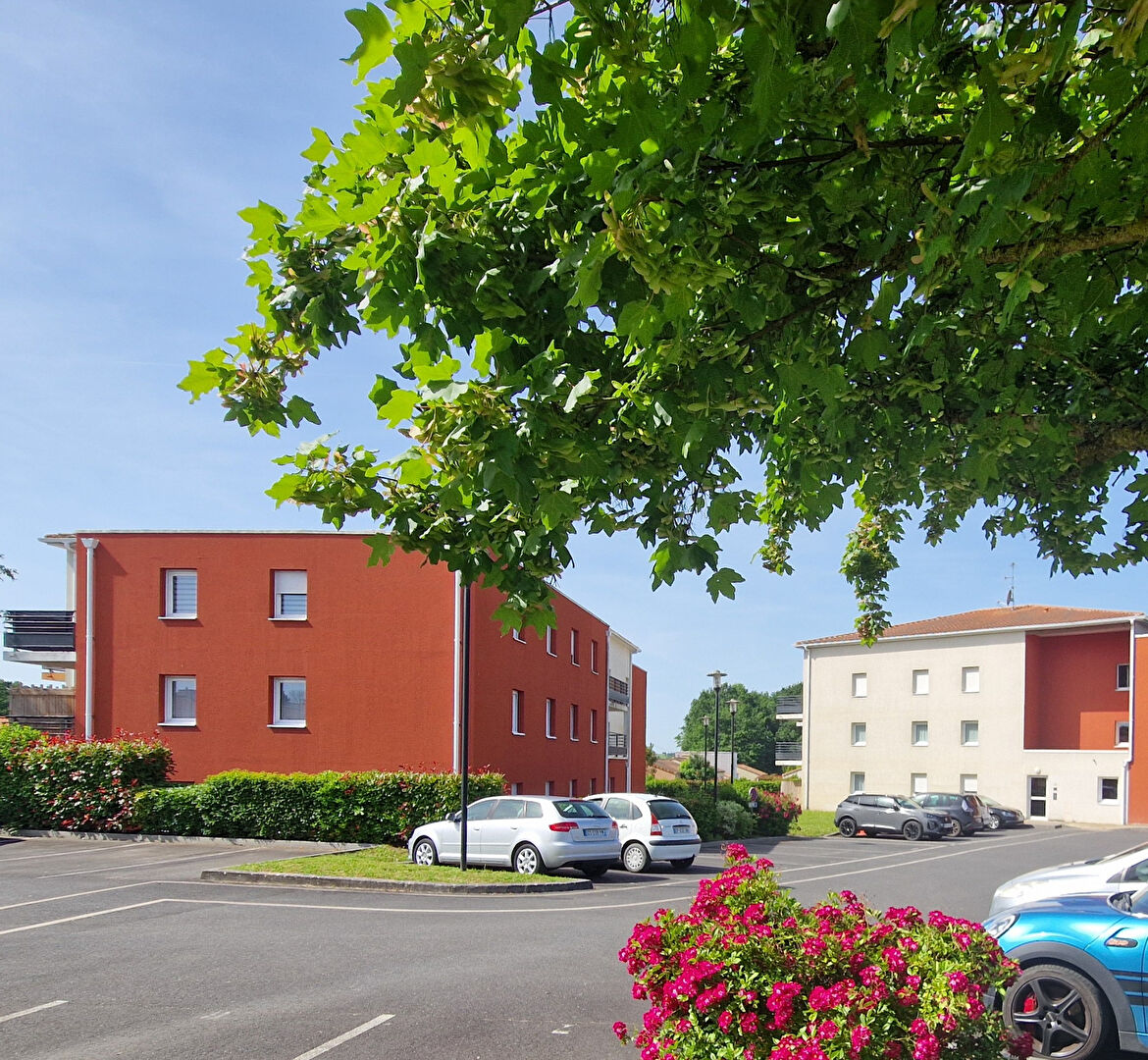 Appartement LE LOROUX BOTTEREAU (44430) 2 pi&egrave;ces 43.00 m&sup2;