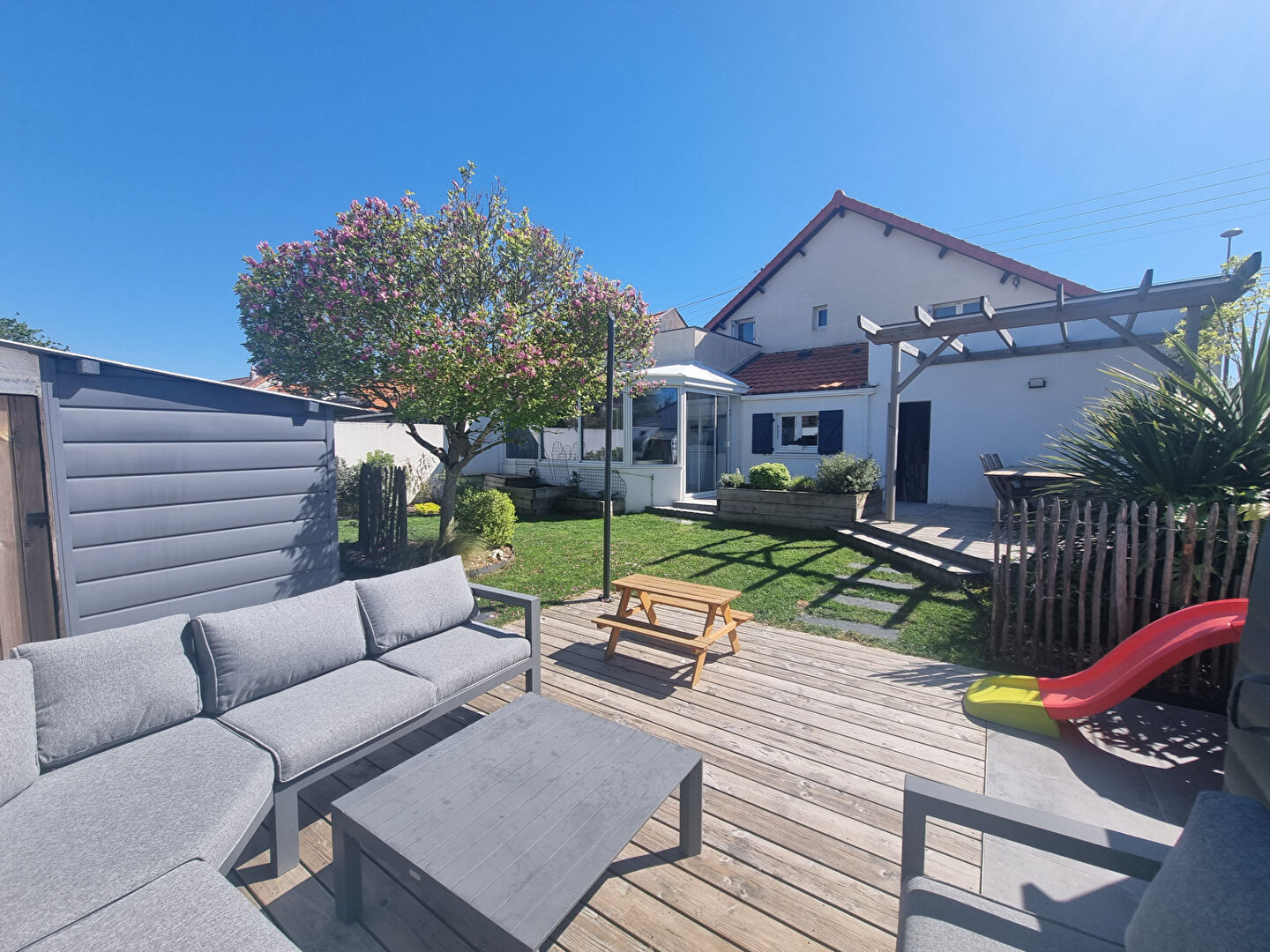 Maison SAINT SEBASTIEN SUR LOIRE (44230) 5 pi&egrave;ces 100.00 m&sup2;