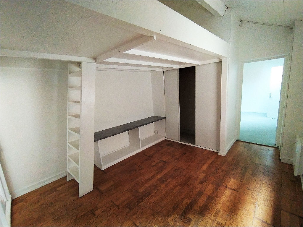 Appartement NANTES (44200) 2 pi&egrave;ces 30.09 m&sup2;