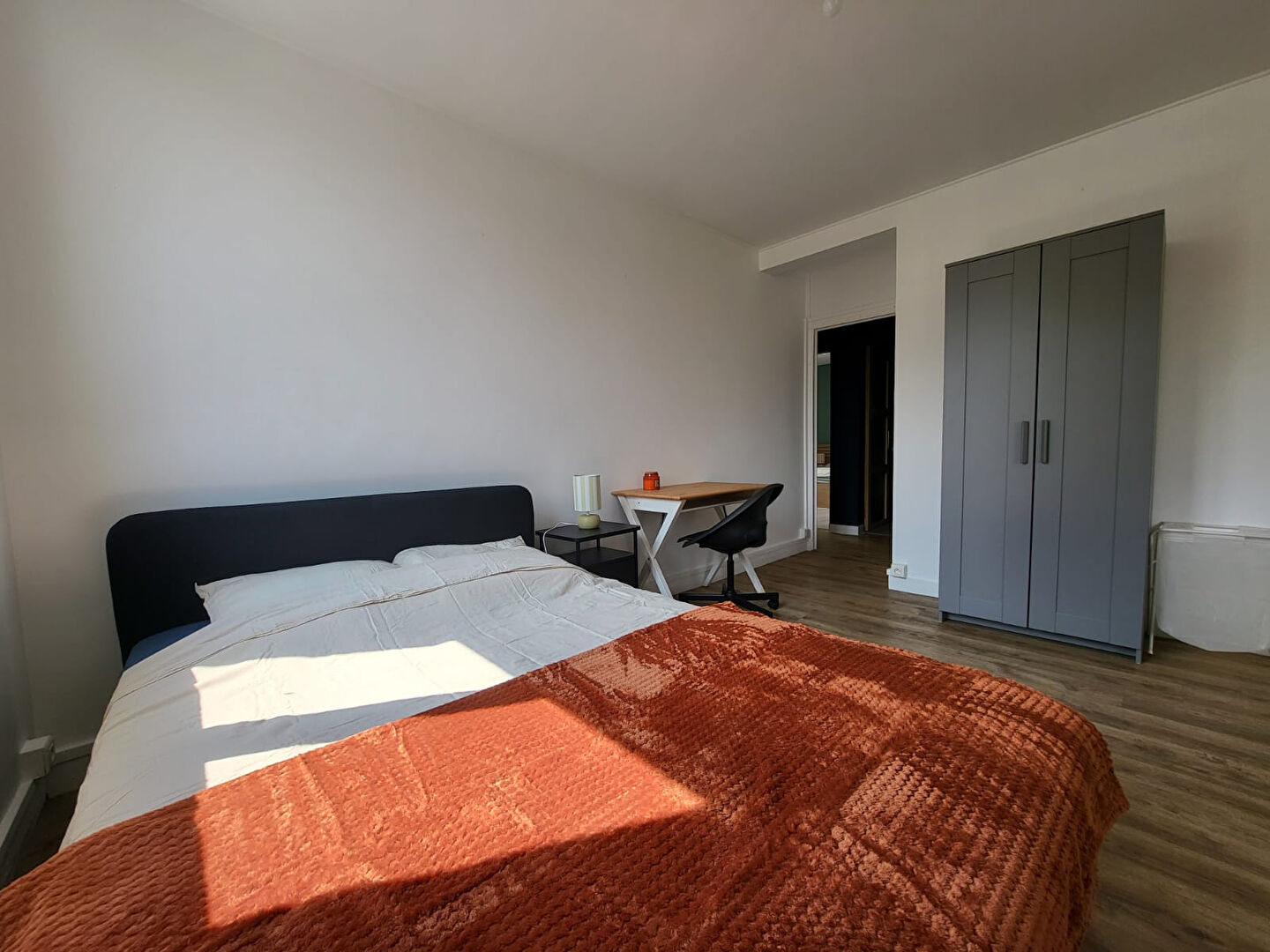 Chambre SAINT SEBASTIEN SUR LOIRE (44230) 4 pi&egrave;ces 12.00 m&sup2;