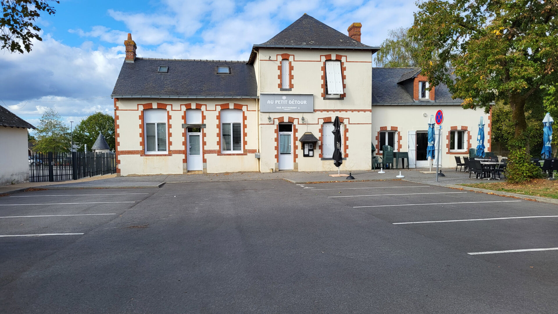 Fonds de commerce PIERRIC (44290) 155.00 m&sup2;