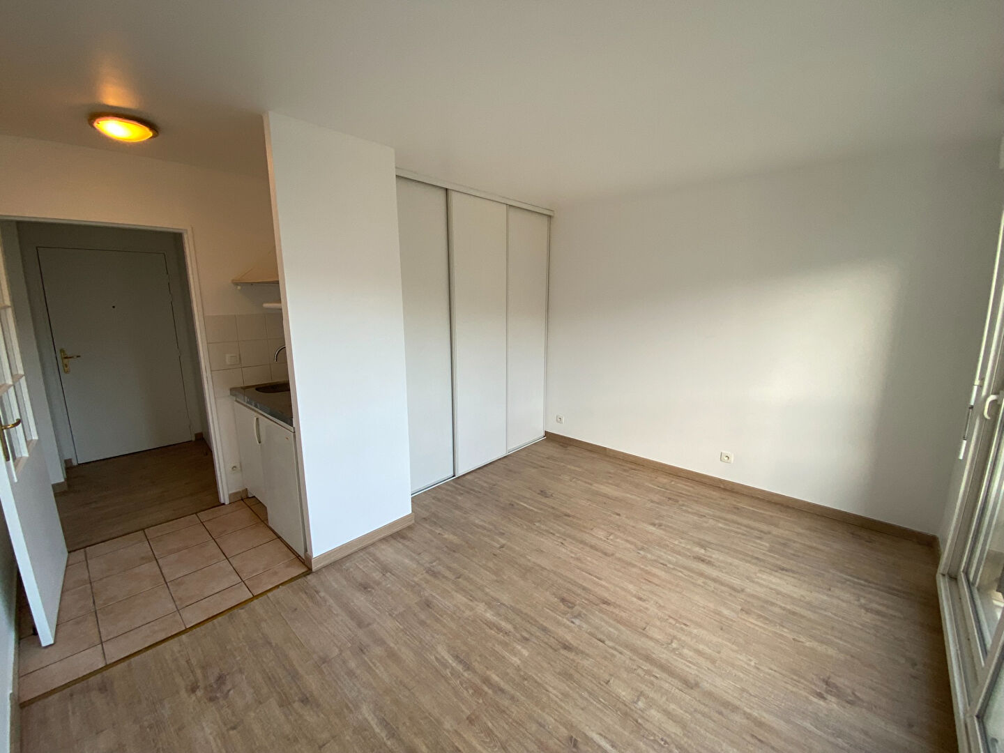 Appartement LE PLESSIS ROBINSON (92350) 1 pi&egrave;ce 23.62 m&sup2;