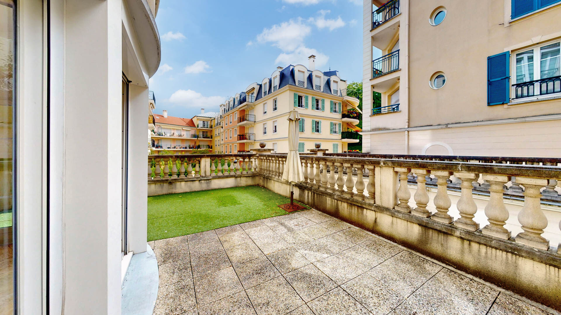 Appartement LE PLESSIS ROBINSON (92350) 5 pièces 106.74 m²