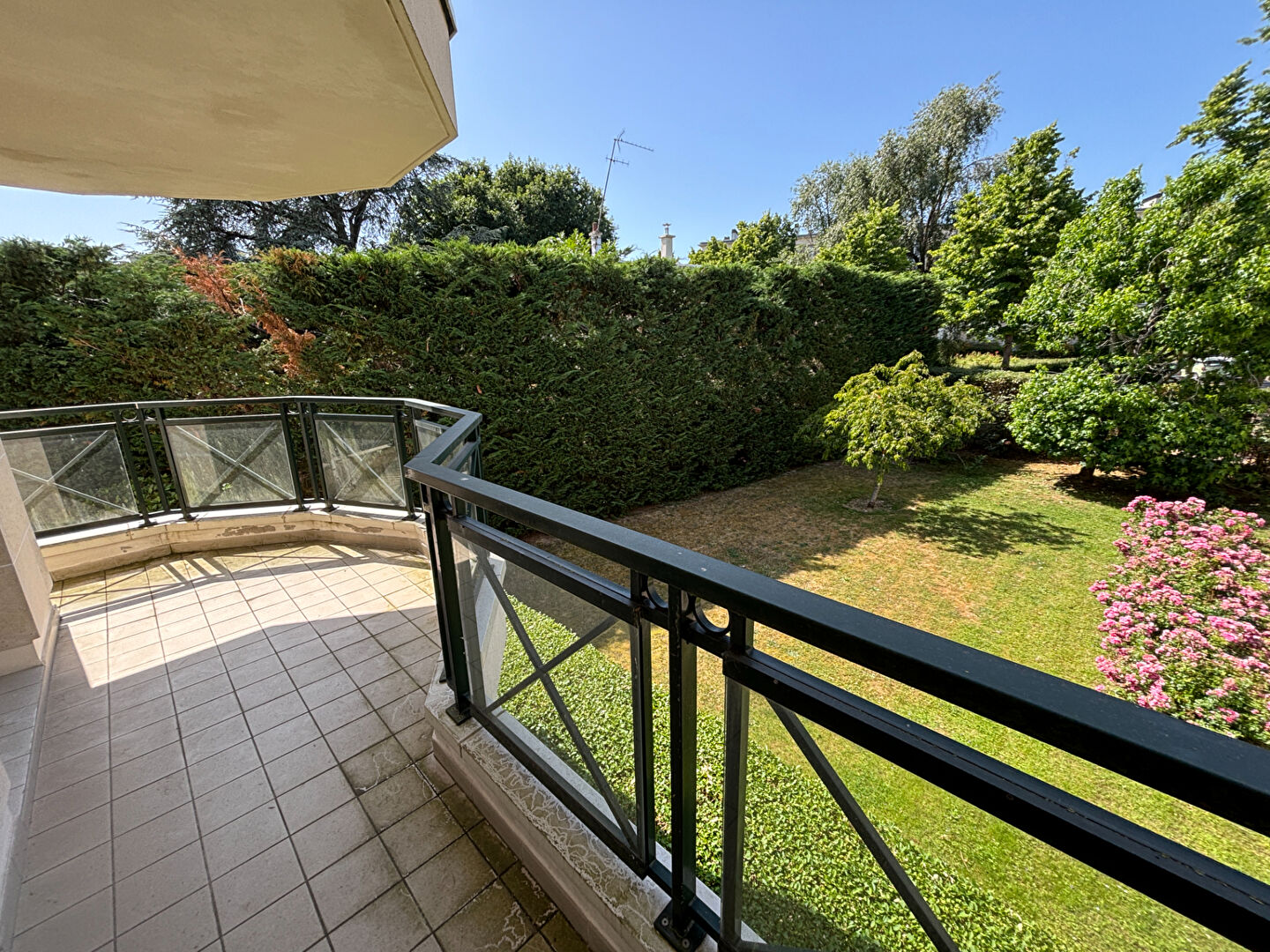 Appartement LE PLESSIS ROBINSON (92350) 3 pièces 68.09 m²