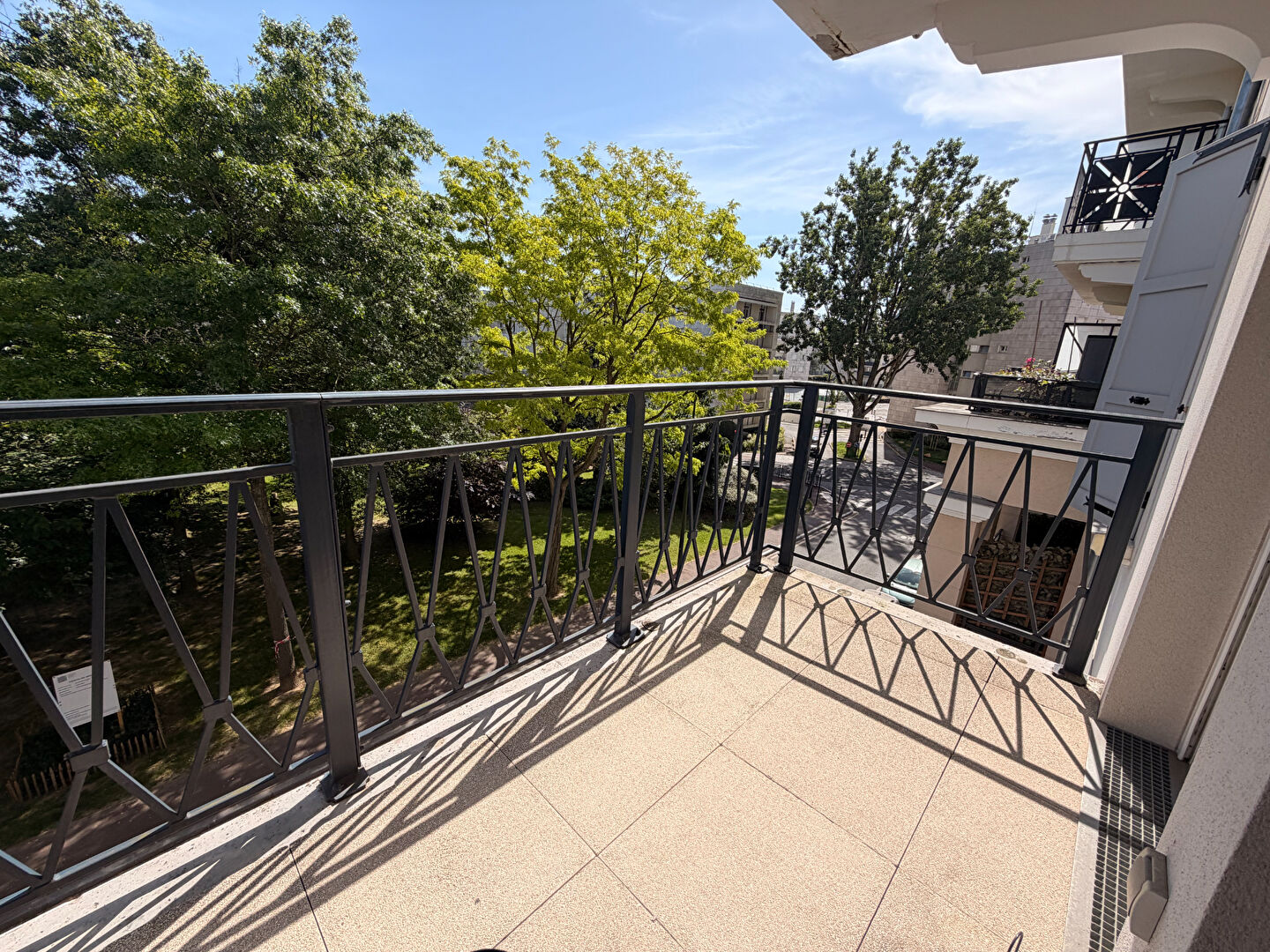 Appartement LE PLESSIS ROBINSON (92350) 2 pi&egrave;ces 40.02 m&sup2;