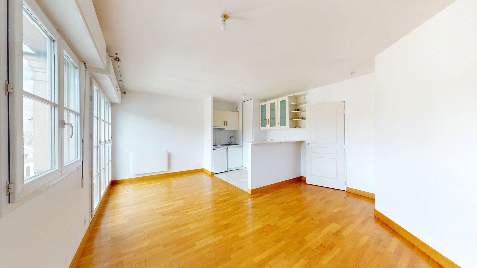 à 8 km de Jouy-en-Josas Exclusif 208 000 € Appartement 1 pièce 35.00 m² Voir le bien