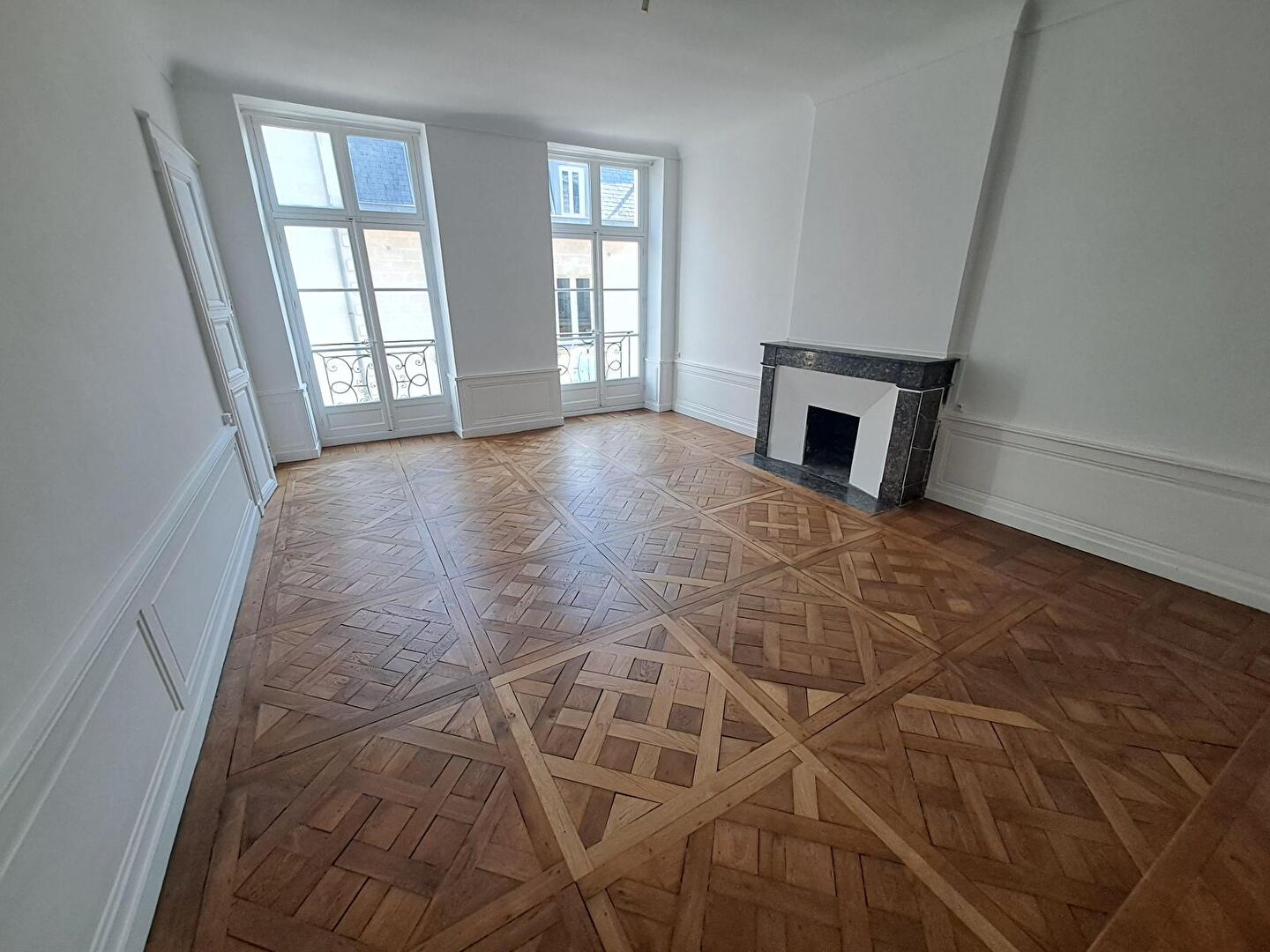 Appartement NANTES (44000) 2 pi&egrave;ces 51.00 m&sup2;
