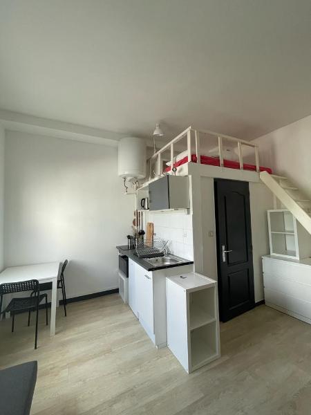 Appartement NANTES (44000) 1 pi&egrave;ce 15.88 m&sup2;