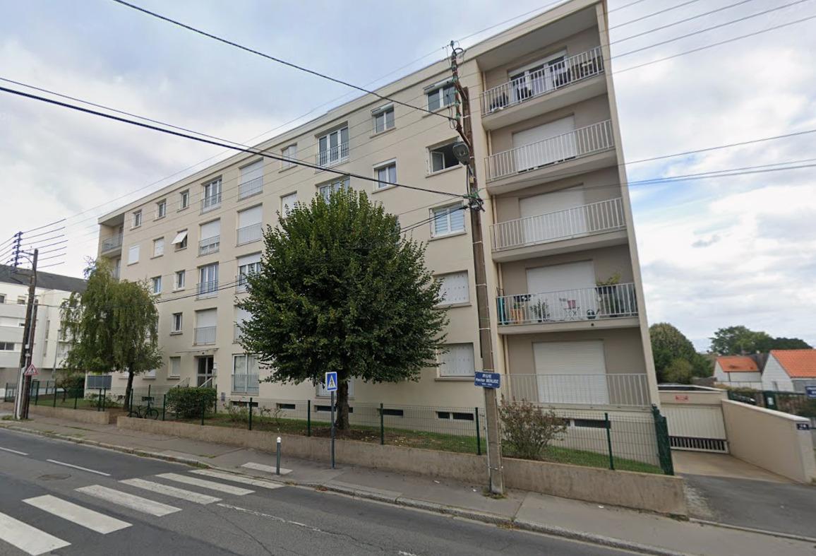 Parking / box NANTES (44300)