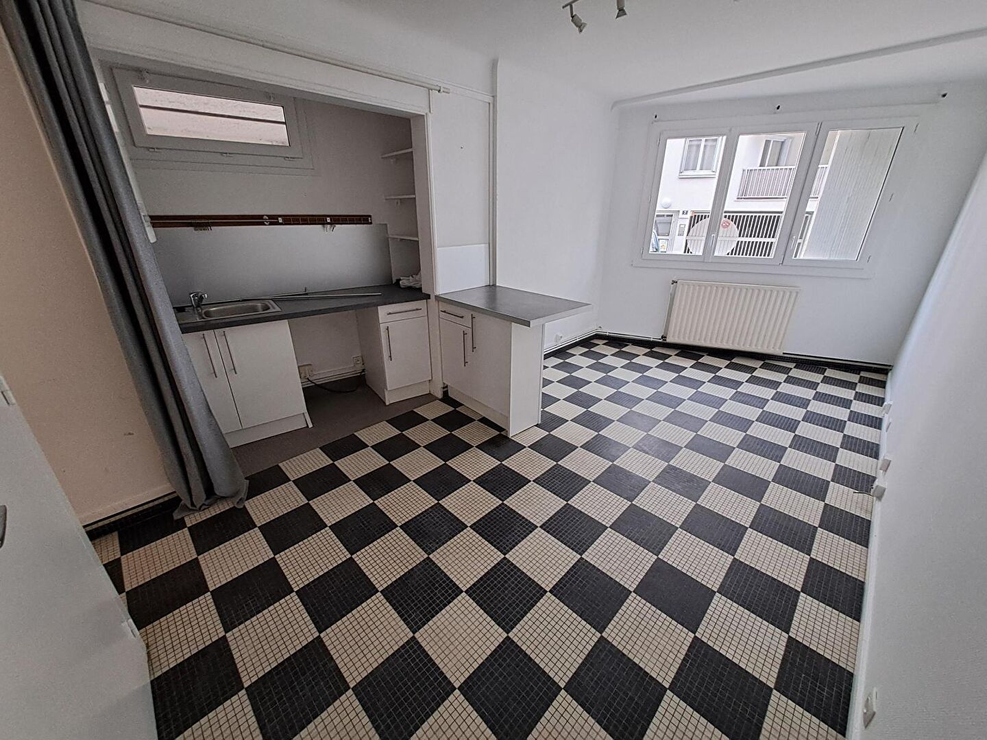 Appartement NANTES (44100) 1 pi&egrave;ce 30.03 m&sup2;