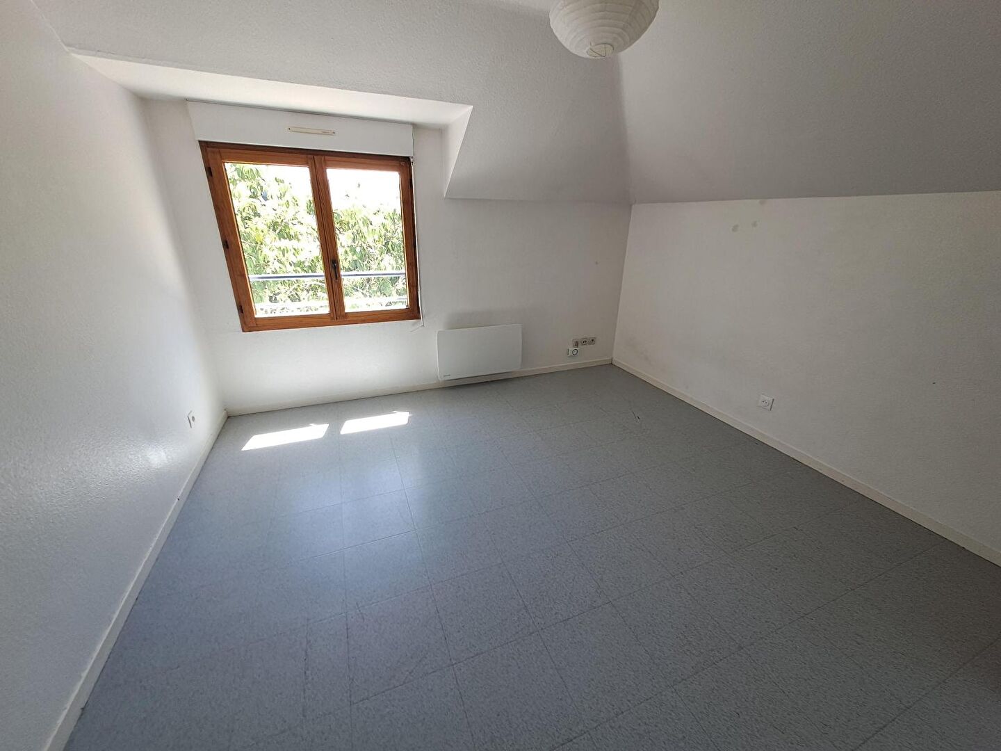 Appartement NANTES (44100) 1 pi&egrave;ce 18.00 m&sup2;