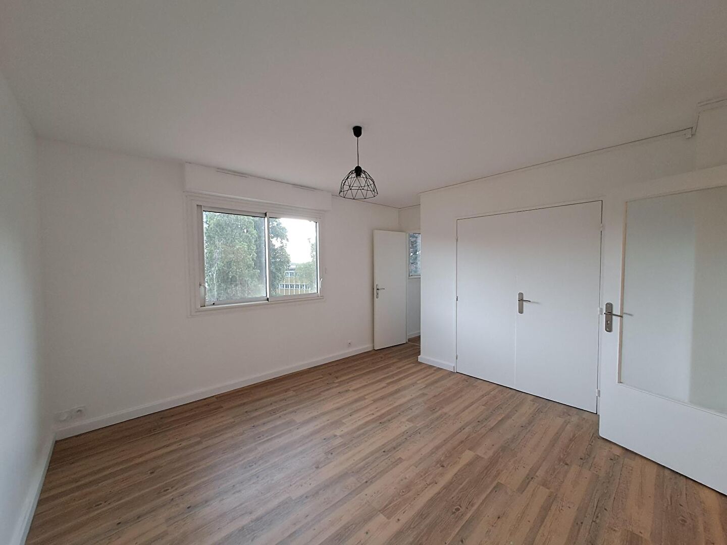 Appartement NANTES (44000) 1 pi&egrave;ce 29.00 m&sup2;