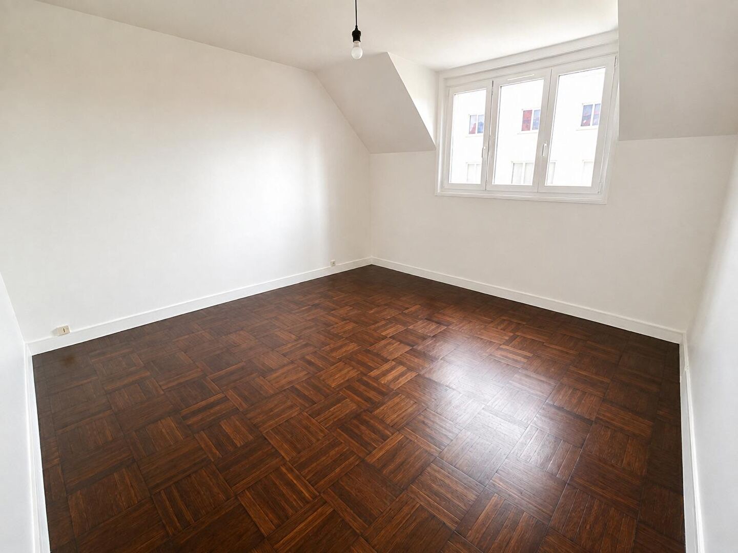 Appartement NANTES (44000) 2 pi&egrave;ces 36.70 m&sup2;