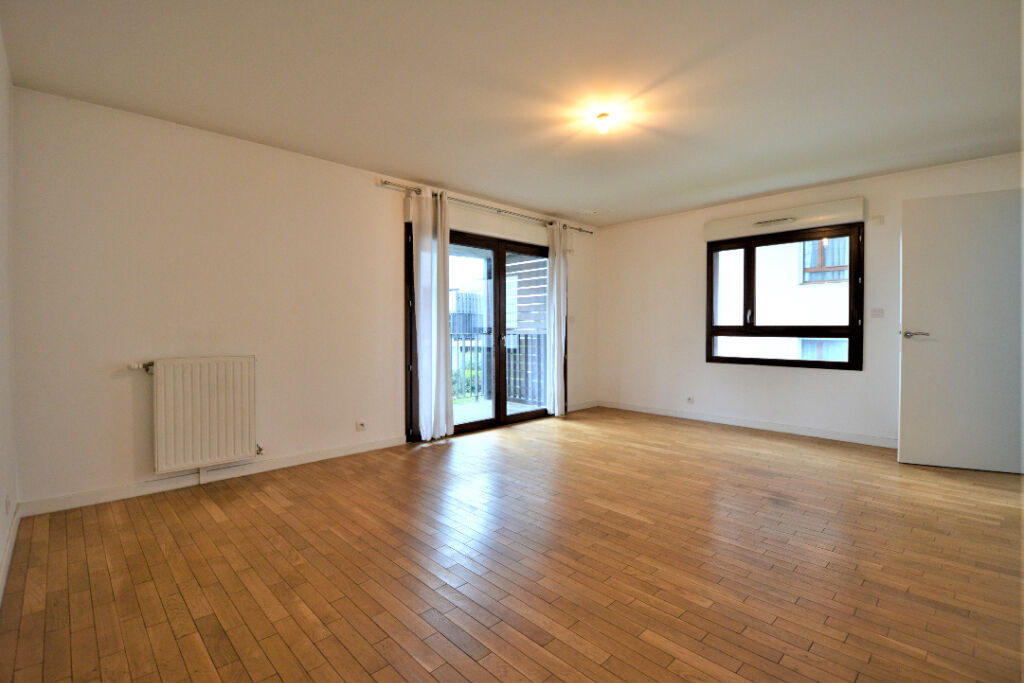 Appartement IVRY SUR SEINE (94200) 4 pi&egrave;ces 85.40 m&sup2;