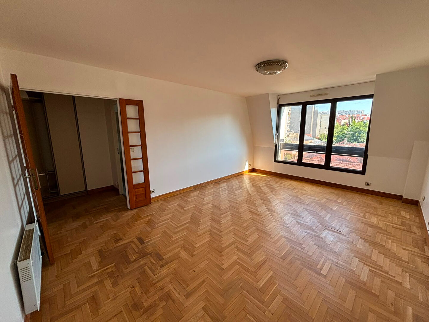 Appartement LE KREMLIN BICETRE (94270) 3 pi&egrave;ces 66.60 m&sup2;