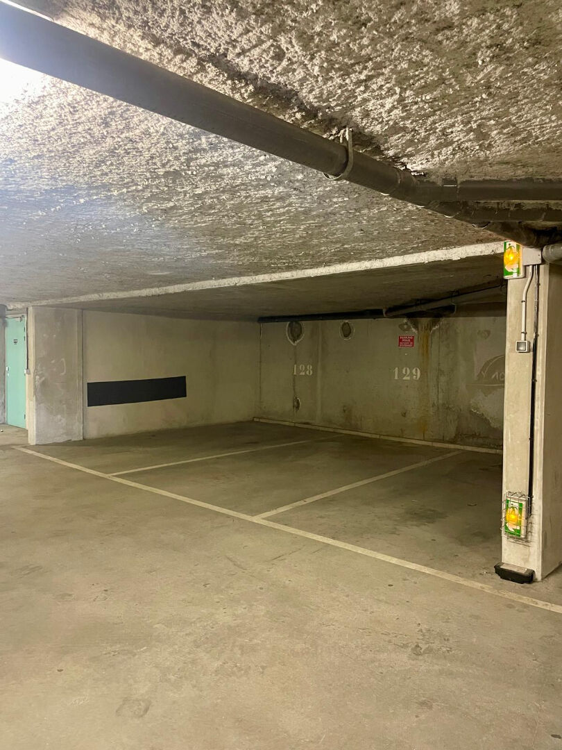 Parking / box VILLEJUIF (94800)