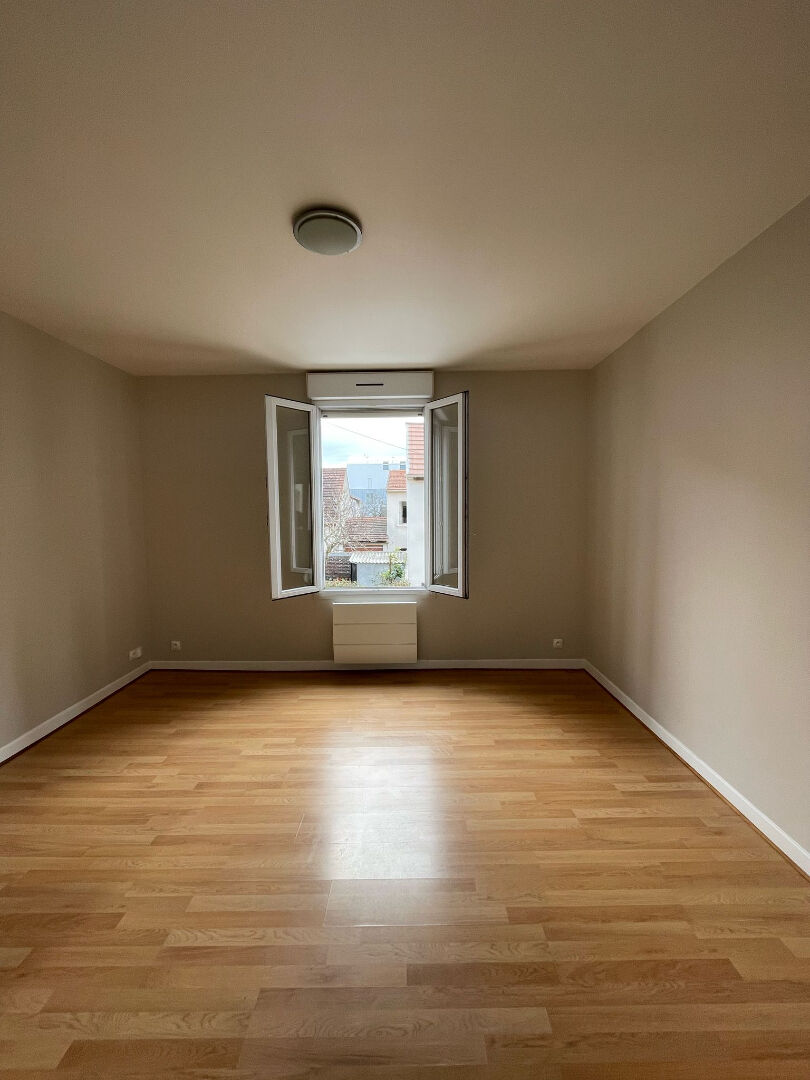 Appartement GENNEVILLIERS (92230) 2 pi&egrave;ces 29.01 m&sup2;