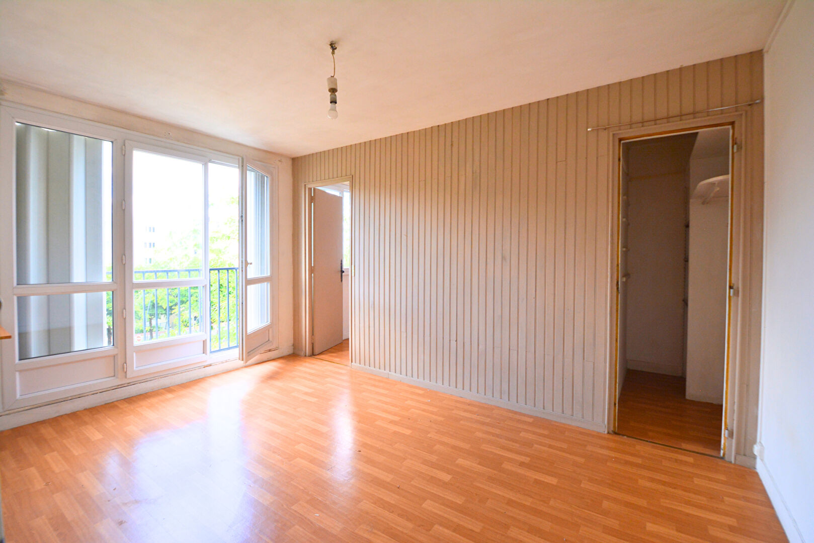 Appartement LE KREMLIN BICETRE (94270) 2 pièces 37.88 m²