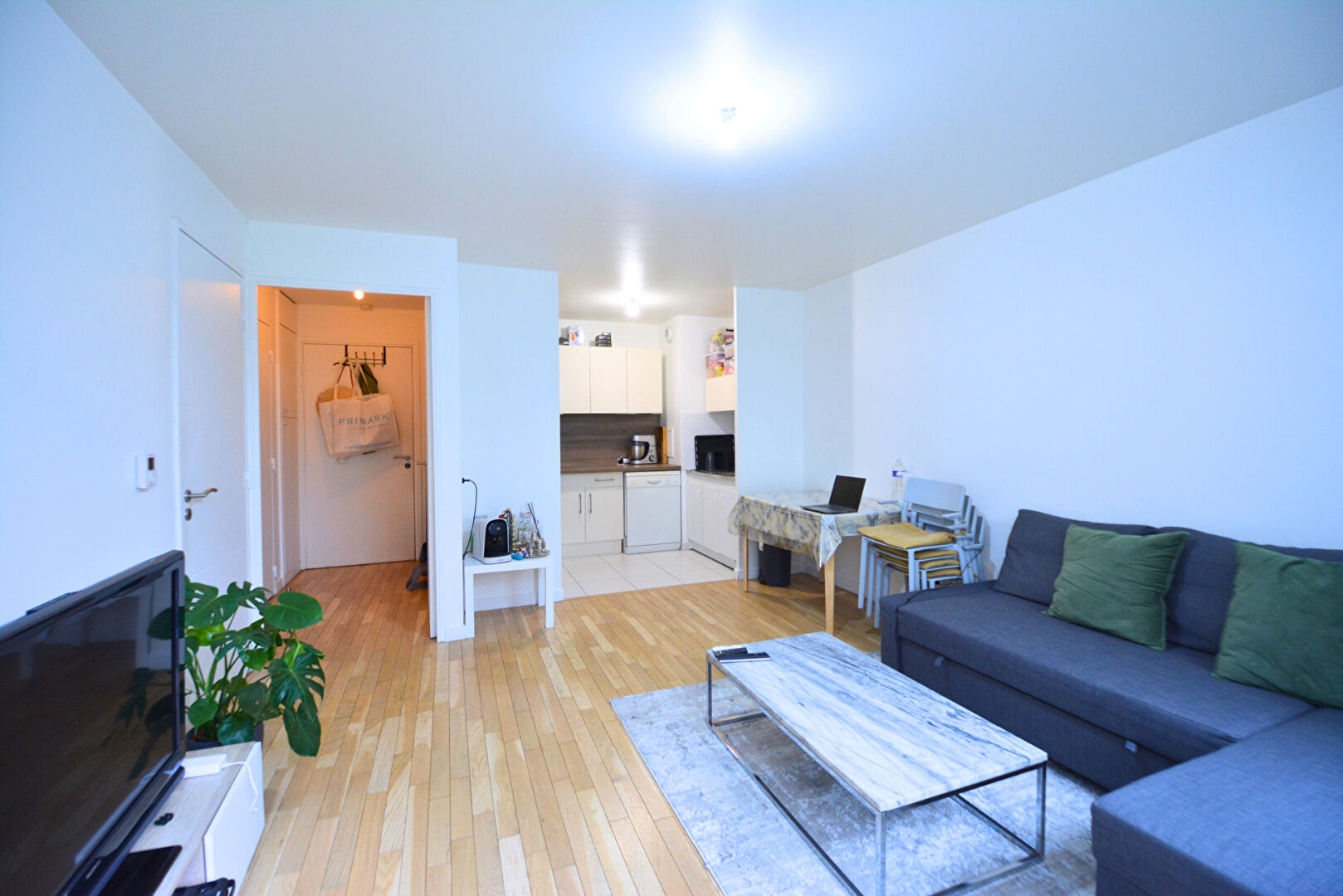 Appartement CACHAN (94230) 2 pi&egrave;ces 43.98 m&sup2;