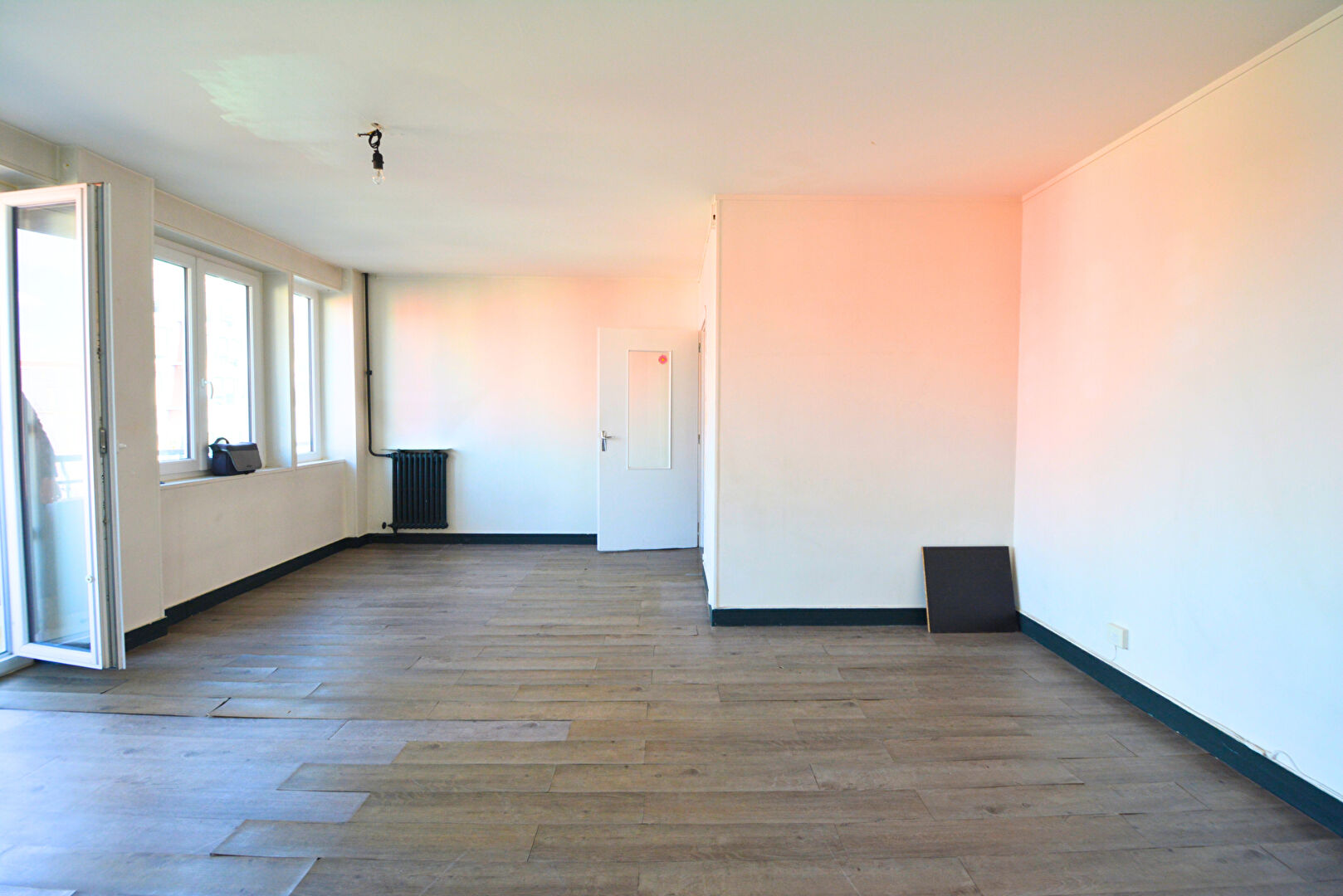 Appartement LE KREMLIN BICETRE (94270) 2 pièces 50.00 m²