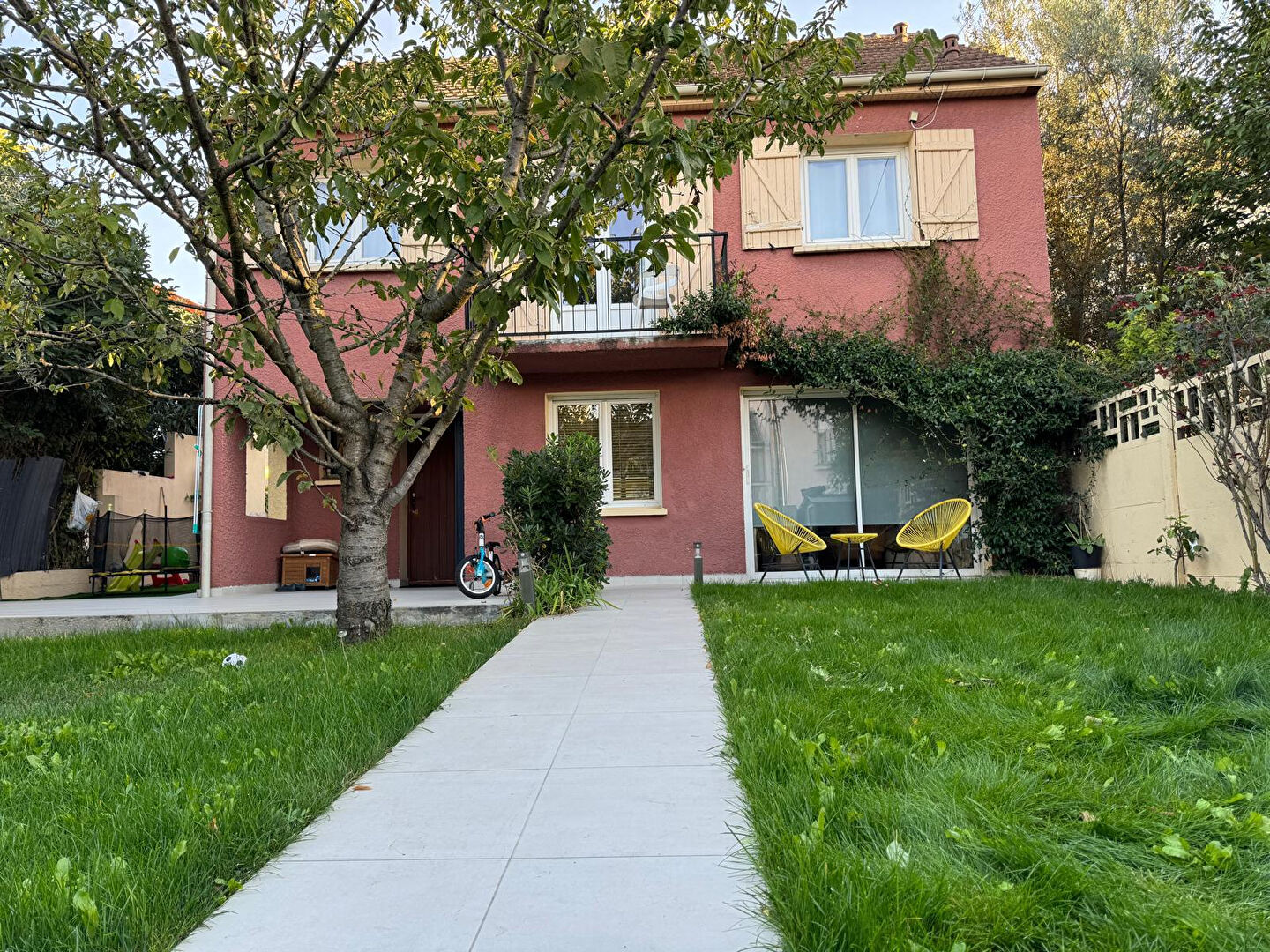 Maison LE KREMLIN BICETRE (94270) 6 pièces 150.00 m²