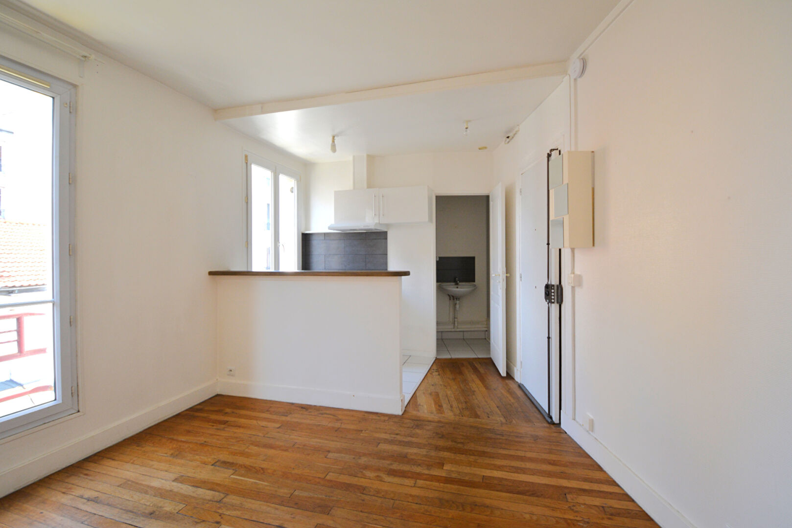 à 3 km de Arcueil Exclusif 220 000 € Appartement 2 pièces , 1 chambre 32.00 m² Meublé Voir le bien