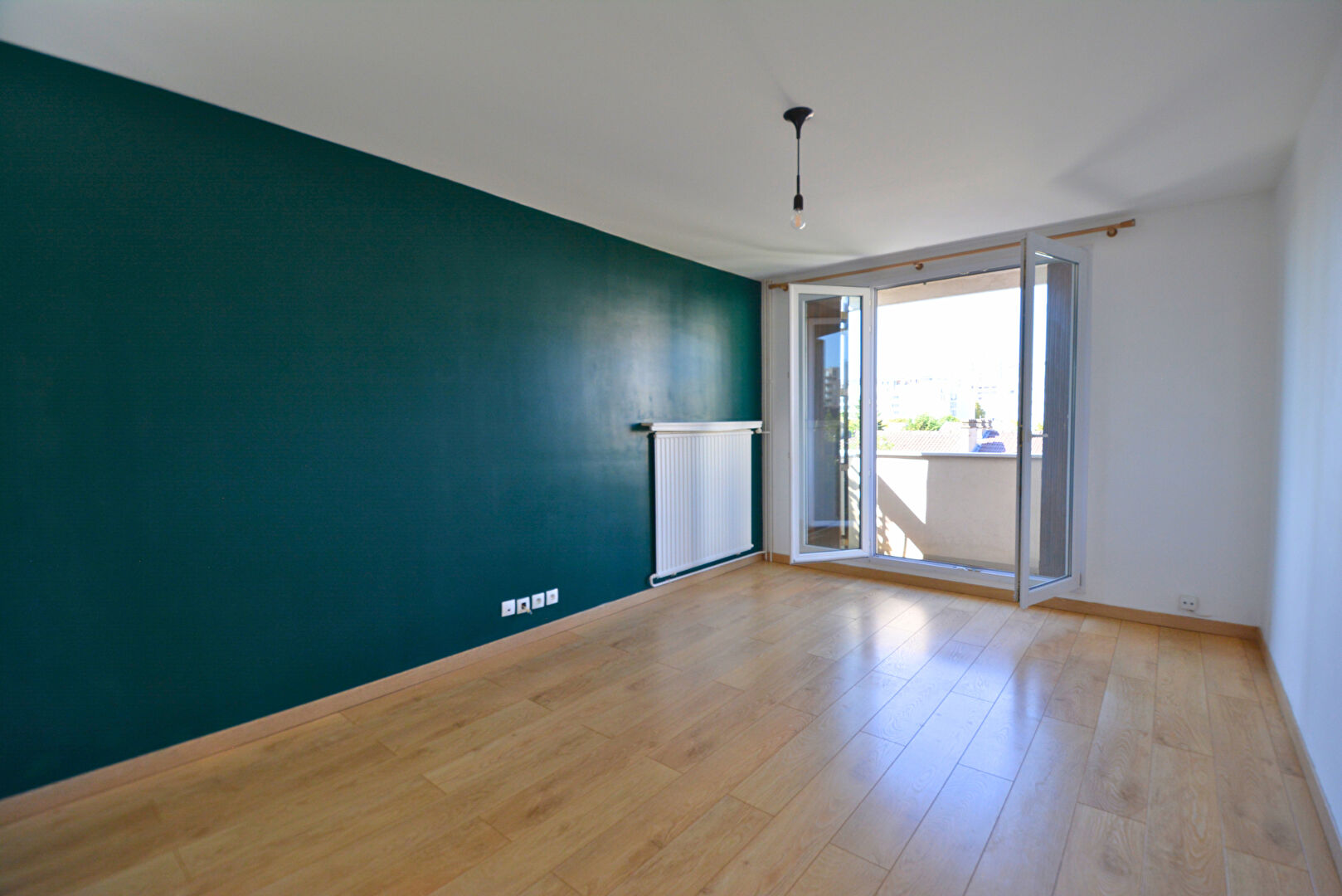 Appartement IVRY SUR SEINE (94200) 3 pi&egrave;ces 59.60 m&sup2;