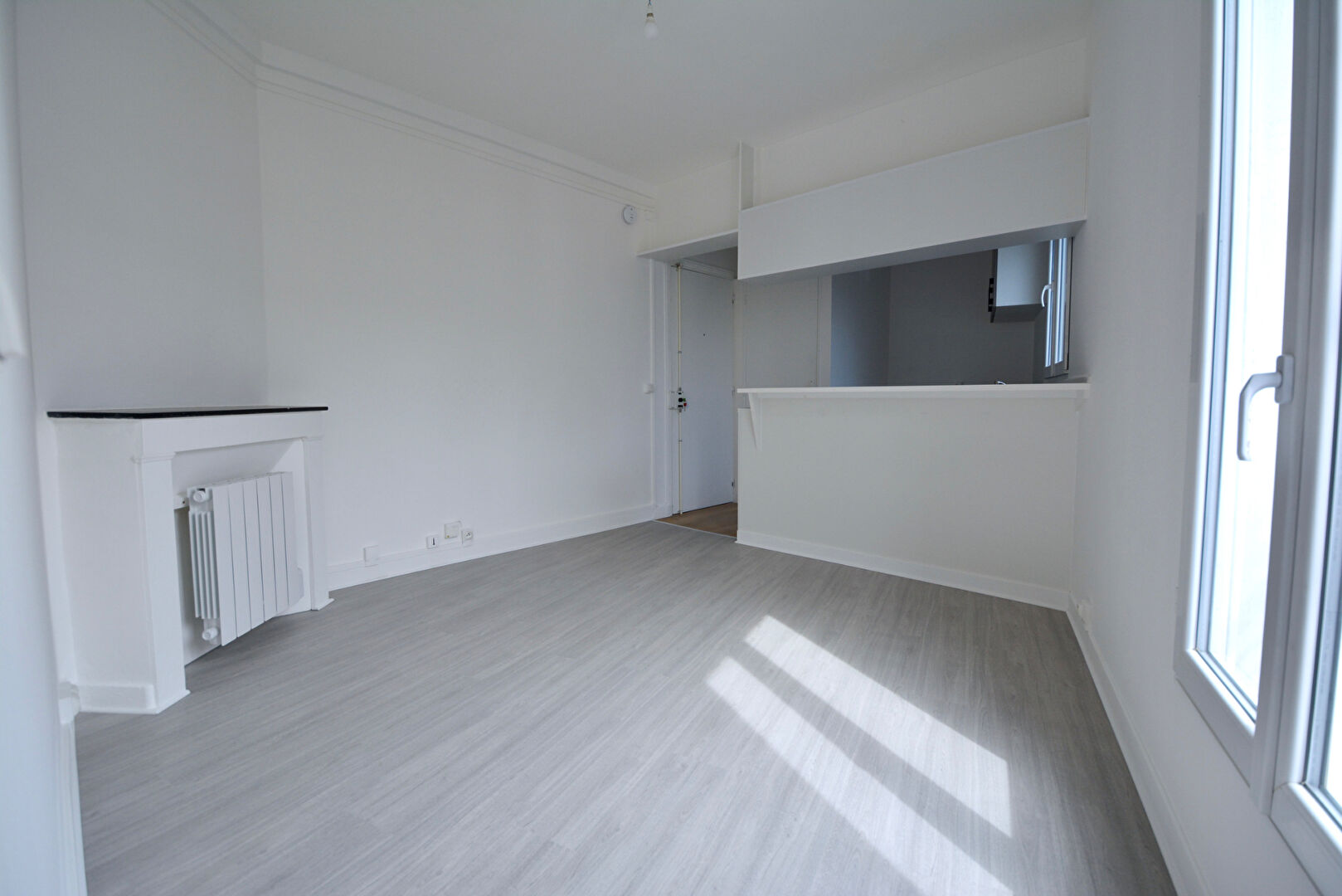 Appartement PARIS (75013) 2 pi&egrave;ces 30.60 m&sup2;