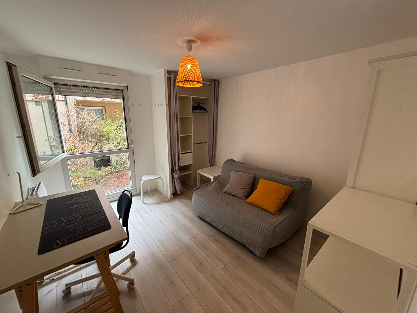 Appartement LE KREMLIN BICETRE (94270) 1 pi&egrave;ce 17.23 m&sup2;