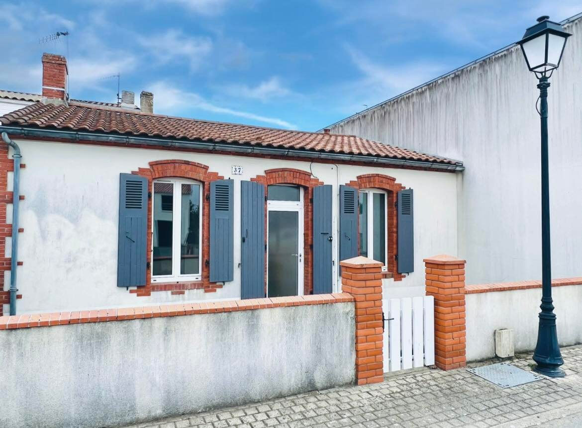 Maison à Vendre à La TranchesurMer (85360) Achat / Vente Maison l