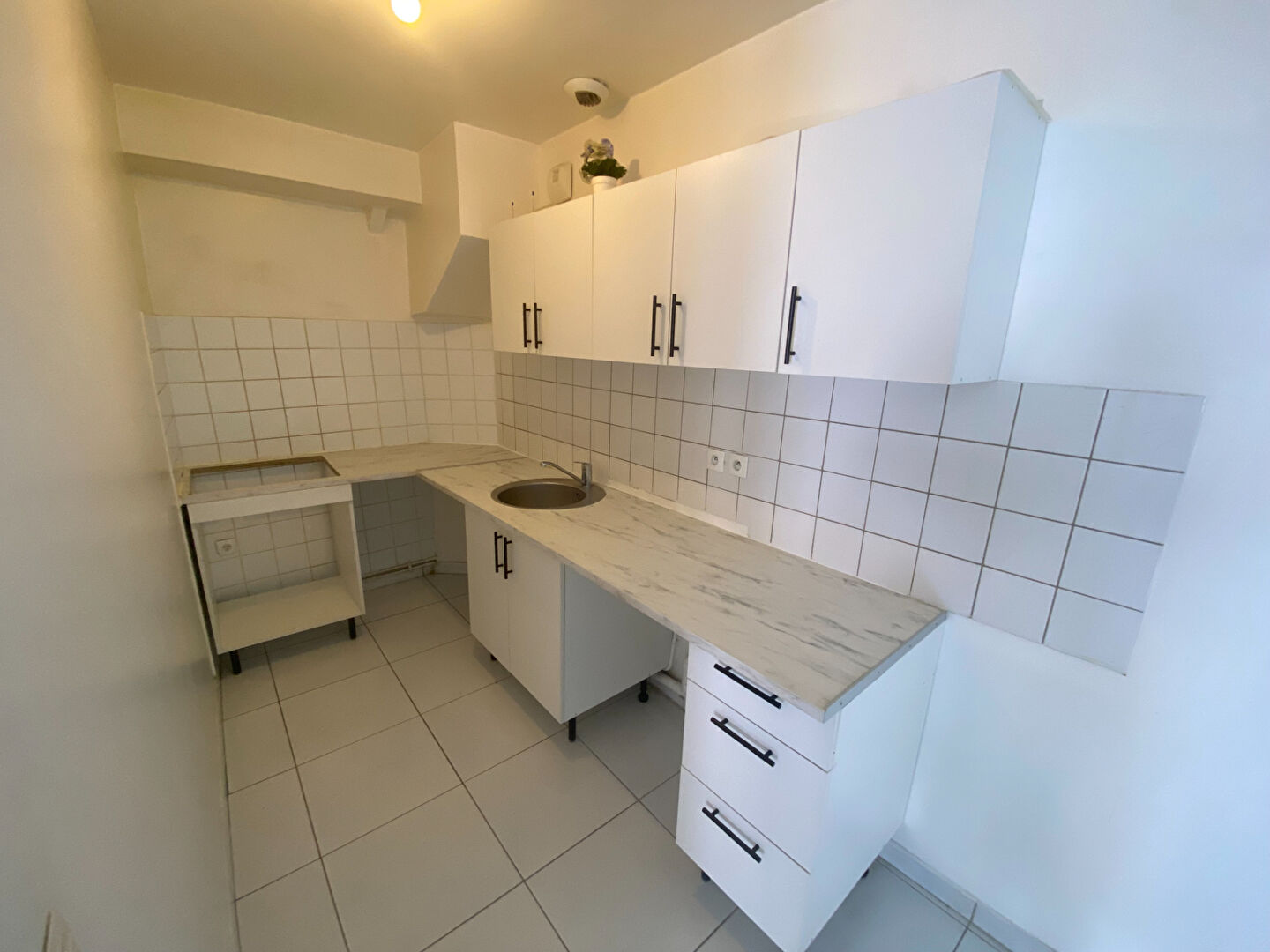 à 12 km de Écouen 1 050 € / mois cc Appartement 2 pièces , 1 chambre 51.04 m² Voir le bien