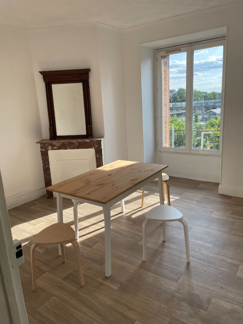 Appartement LE BOURGET (93350) 3 pièces 47.23 m²