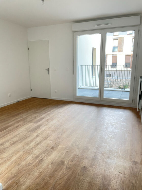 à 9 km de Ormesson-sur-Marne 848 € / mois cc Appartement 2 pièces , 1 chambre 45.93 m² Avec balcon Voir le bien