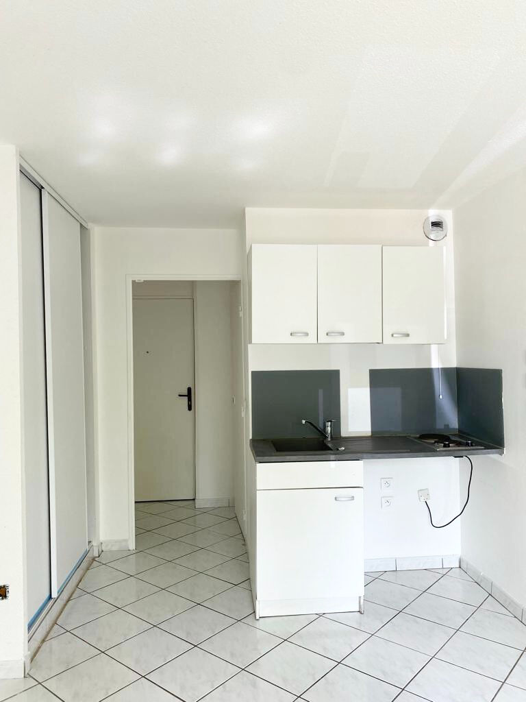 Appartement BUSSY SAINT GEORGES (77600) 1 pièce 16.90 m²